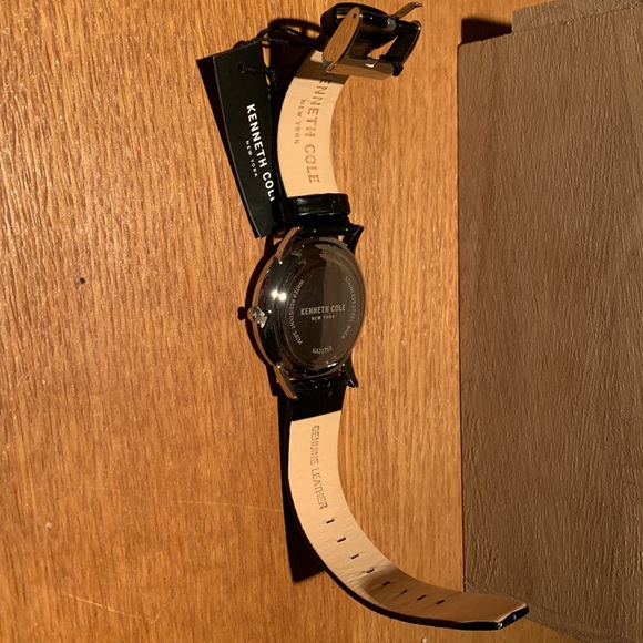 Kenneth Cole New York Timepiece watch NWT - Picture 13 of 14